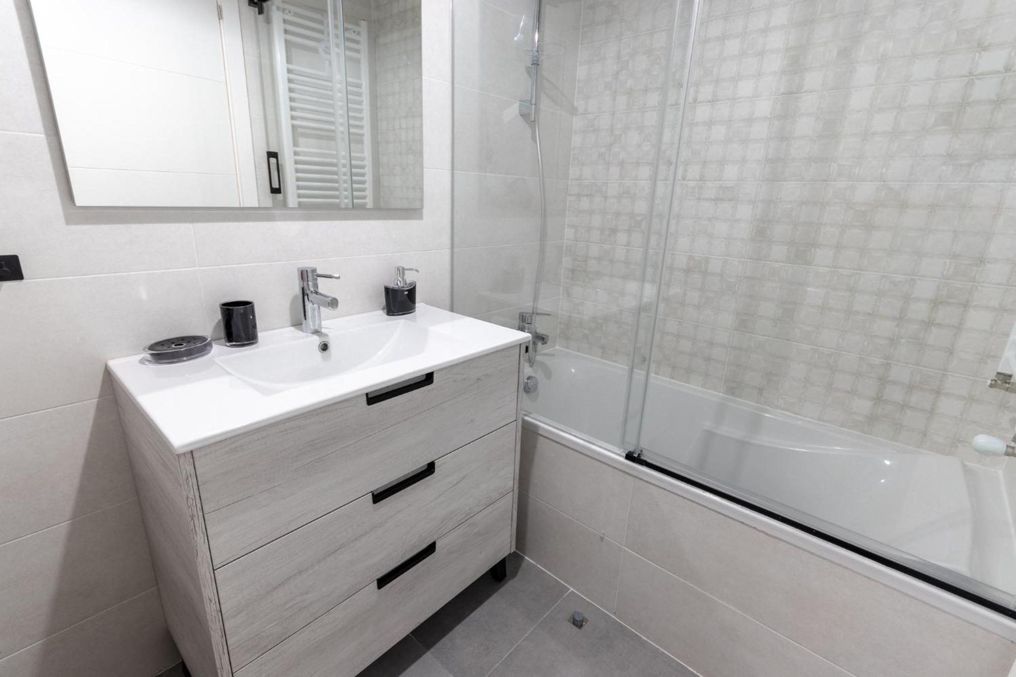 Xirimiri Apartment By People Rentals Bilbao Eksteriør bilde